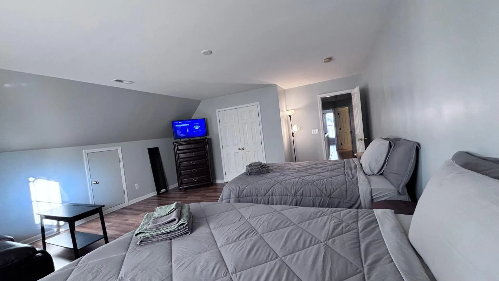 Amazing 4 Bdrm Home W Garage In Charlotte United States