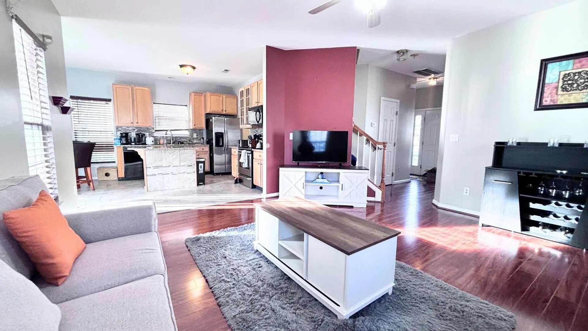 Amazing 4 Bdrm Home W Garage In Charlotte United States
